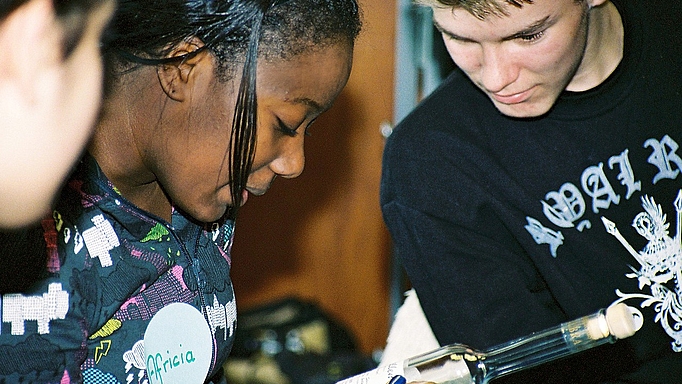 2016_0008_01 Sich mit dem Thema Sucht auseinanderzusetzen, ist für viele neu