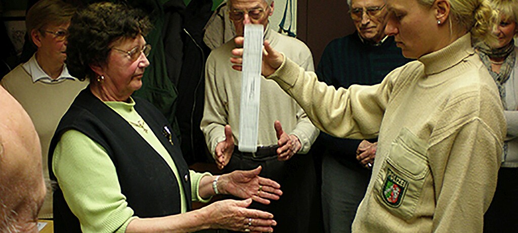 2011_0234_01 Spielerisch wird die Reaktionsfähigkeit getestet.