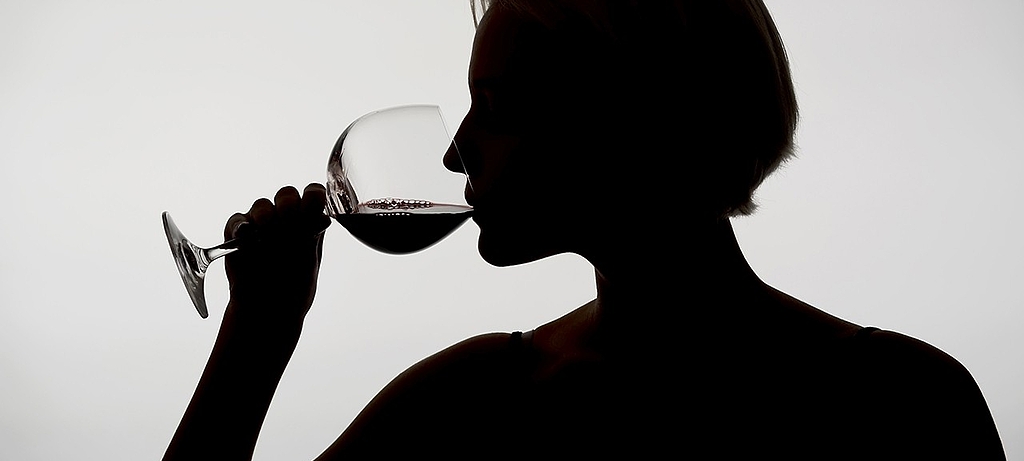 Mit jedem Glas steigt das Risiko einer Alkoholabhängigkeit