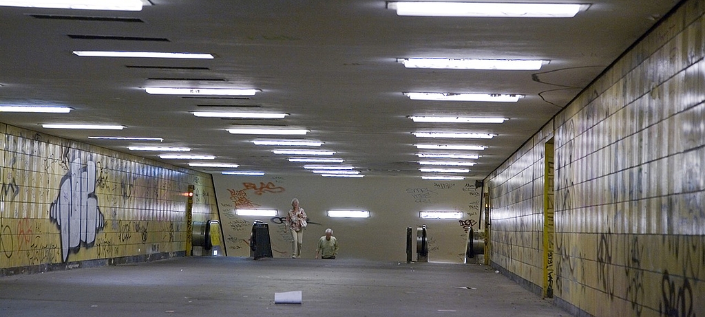 Graffiti sind die häufigste Form von Vandalismus in Bahnhöfen