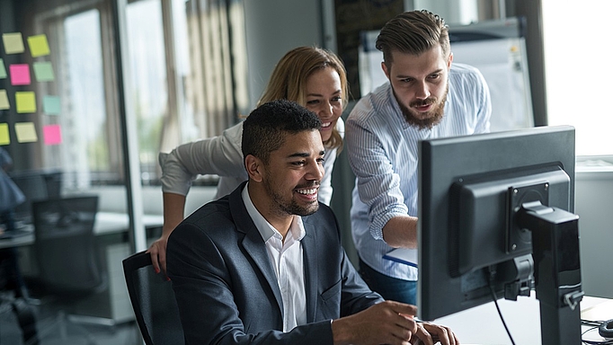 2021_0094_01 Beschäftigte müssen für IT-Gefahren sensibilisiert werden