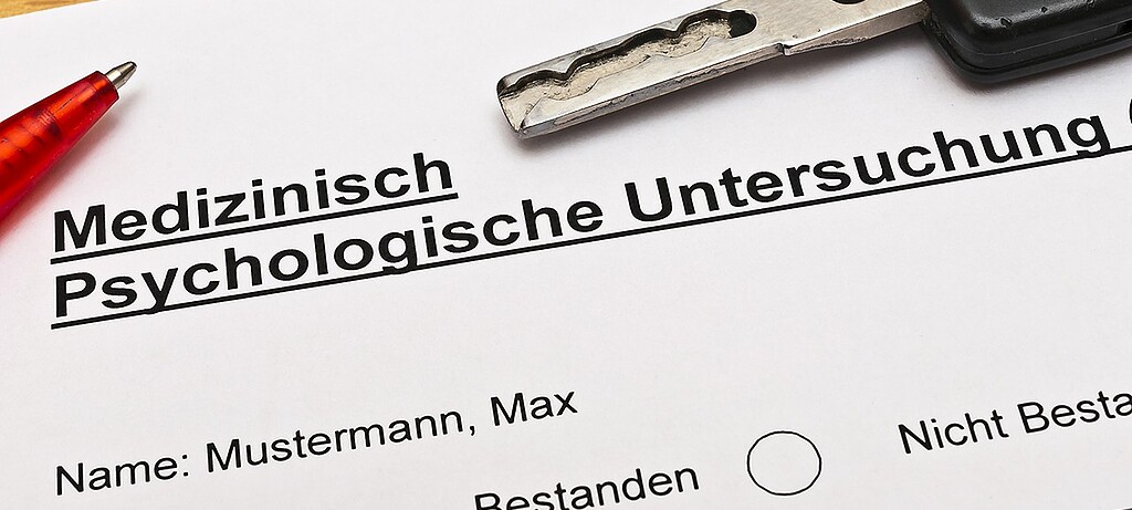 Wer im Straßenverkehr zu oft negativ auffällt, muss zur MPU