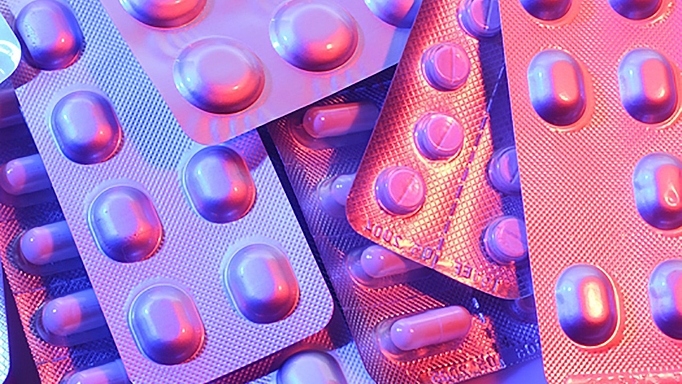 2011_0107_01 Blister mit Medikamenten