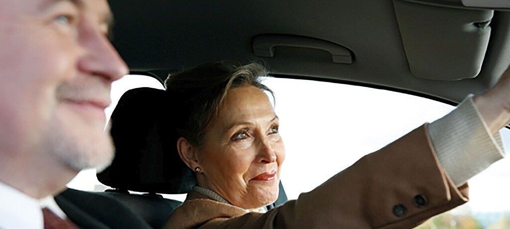 2011_0026_01 Es ist wichtig, immer wieder zu überprüfen, ob man noch fit genug ist, sich hinters Lenkrad zu setzen.