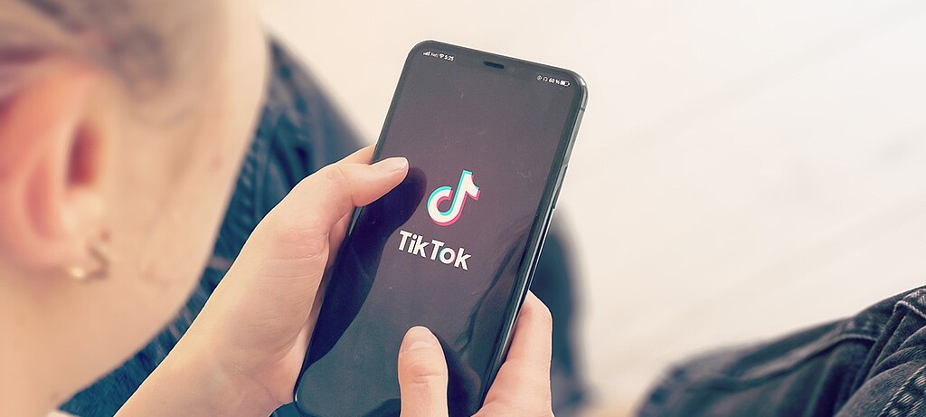 2022_0064_01 Rechtsradikale nutzen die Sozialen Medien wie TikTok und Instagram besonders intensiv für ihre Zwecke