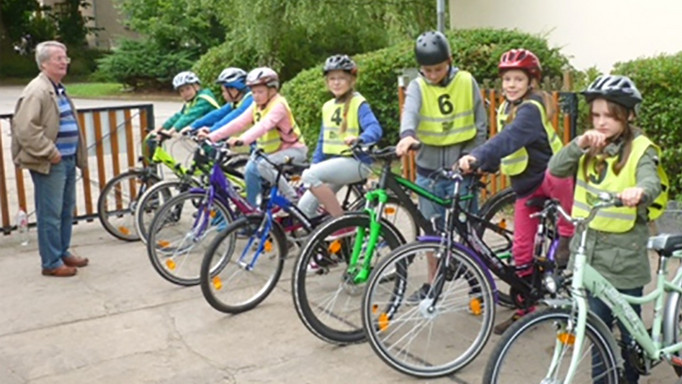 Vor der Prüfung wird jedes Fahrrad gründlich gecheckt