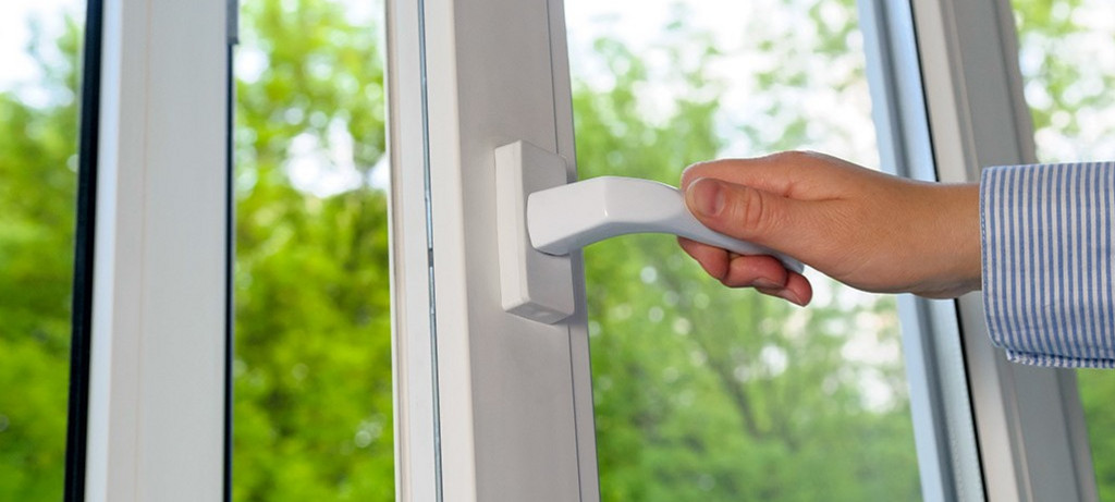 Fenster und Türen sollten beim Verlassen des Hauses geschlossen werden