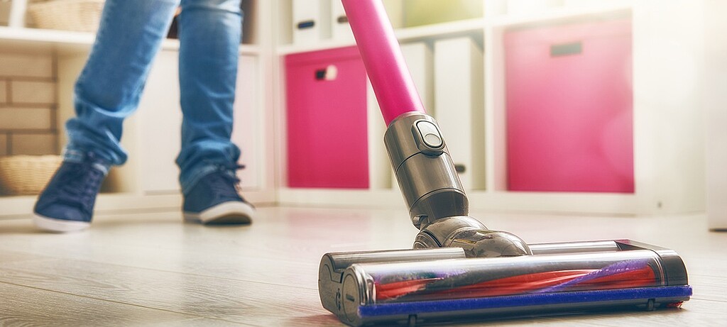 Haushaltshilfen müssen bei der Minijob-Zentrale angemeldet werden