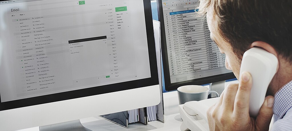 Die Betrüger geben ihre Bestellungen unter einer falschen Mail-Adresse auf