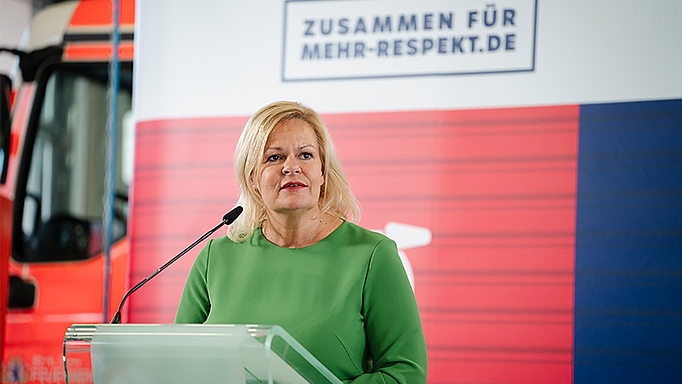 Bundesinnenministerium Nancy Faeser bei der Vorstellung der Kampagne
