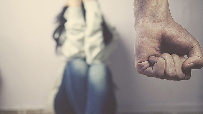 Opfer trauen sich oft nicht, ihren gewalttätigen Partner anzuzeigen