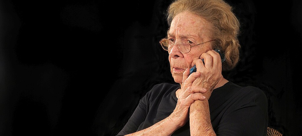 2017_0124_01 Trickbetrüger setzen ihre Opfer am Telefon unter moralischen Druck