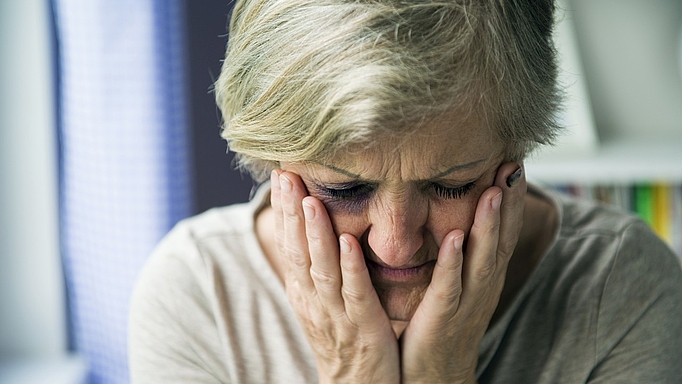 Viele Seniorinnen und Senioren haben nach einem Überfall große Selbstzweifel