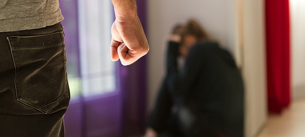 In Quarantäne nahm die Zahl der Opfer von häuslicher Gewalt z