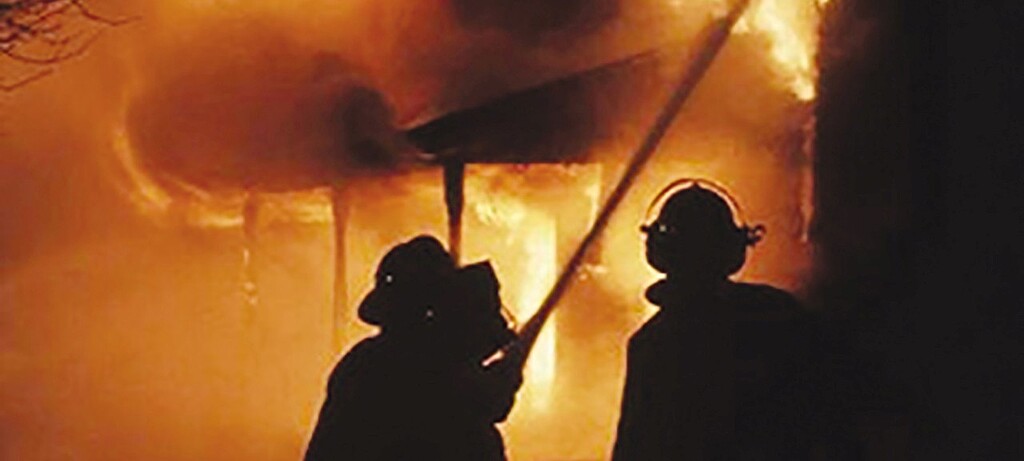 2011_0138_01 Feuerwehr im Einsatz