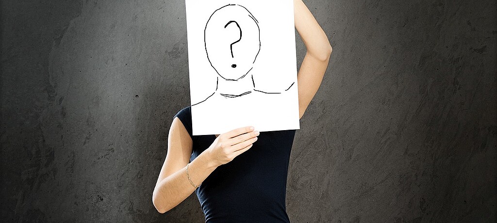 2022_0089_01 Anonyme Anzeigen werden mit großer Vorsicht behandelt