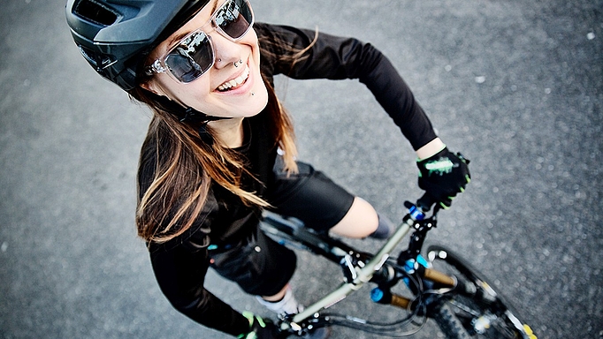 Trendsportarten wie BMX geben Helmen eine neue Daseinsberechtigung