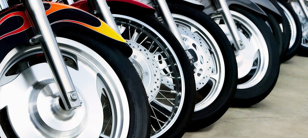 2011_0017_01 Motorräder müssen optimal auf den Fahrer eingestellt sein